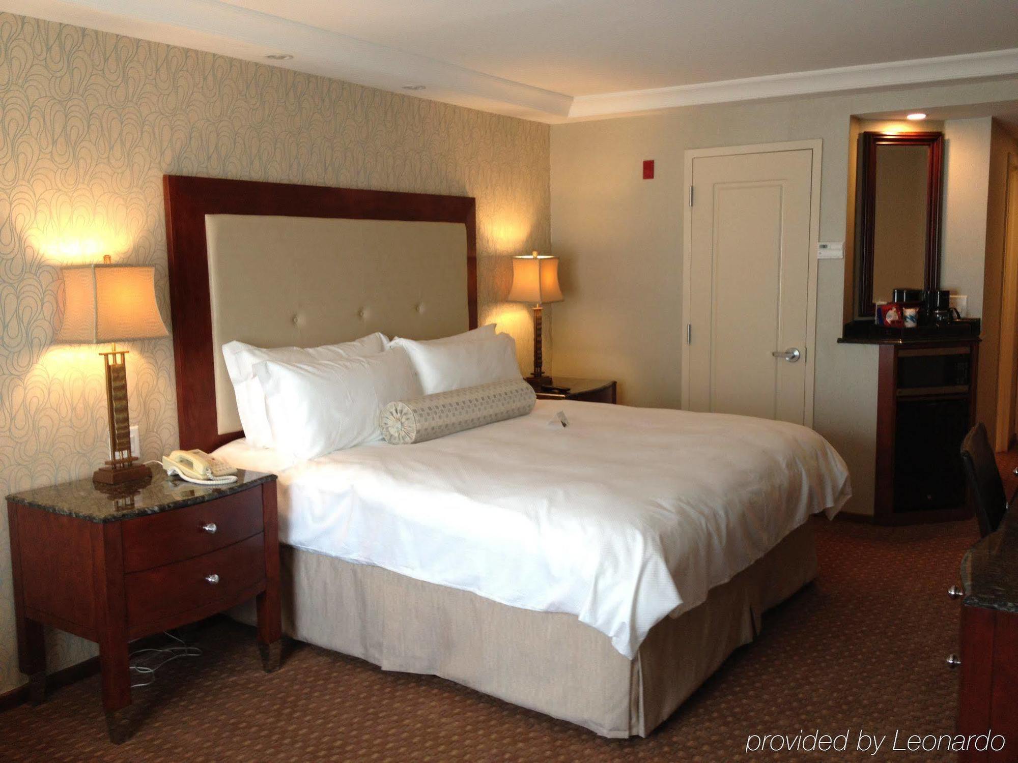 Town & Country Inn And Suites 찰스턴 객실 사진